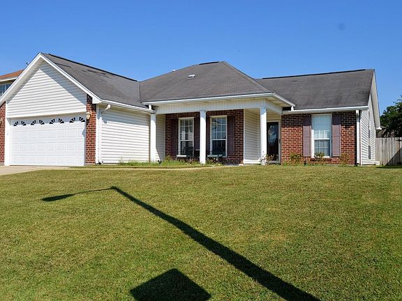 2nd image of 18030 Lake Vista Dr