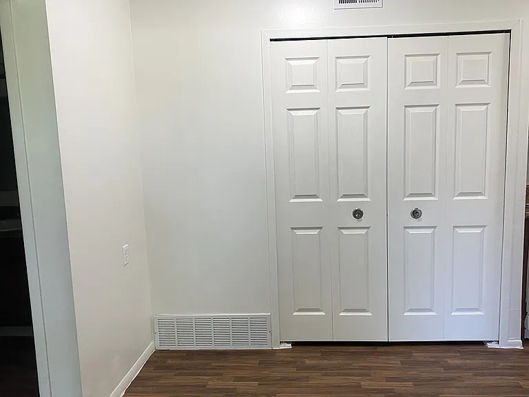 Woodland Place Apartments — Photo 26