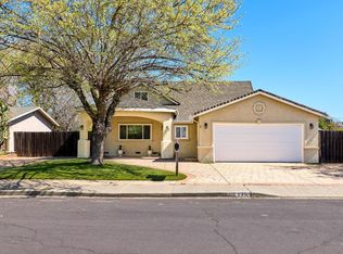 118 Donner Dr, Vacaville, CA 95687