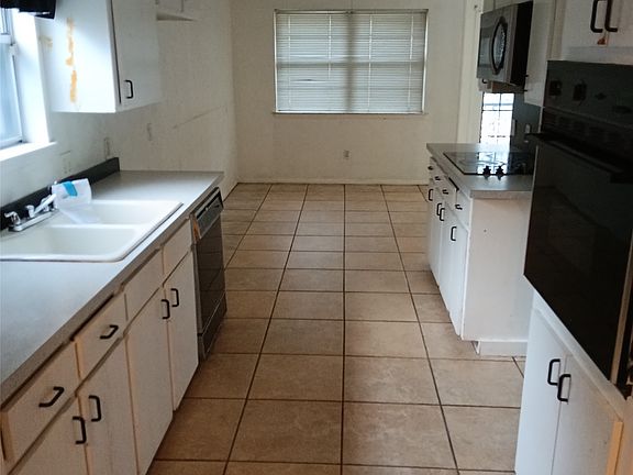 3rd image of 5013 Cordova Ave