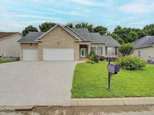 6828 Amberfield Ln, Knoxville, TN 37918