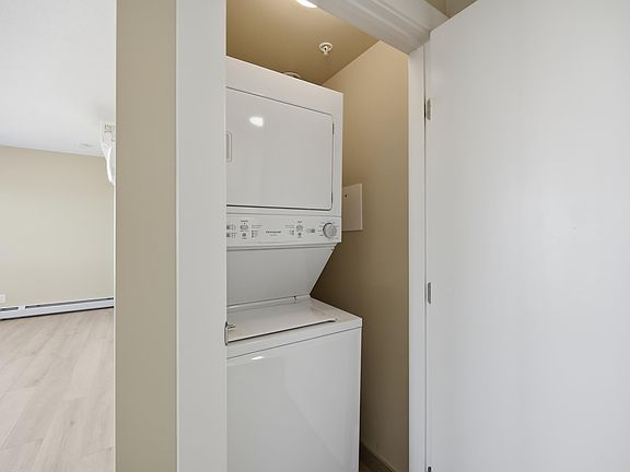 4th image of 10410 102nd Ave NW #1306
