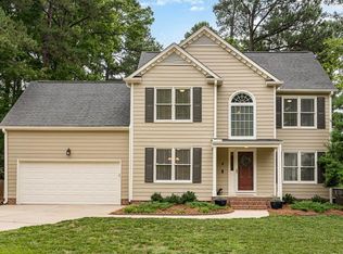 4 Drysdale Ct, Durham, NC 27713