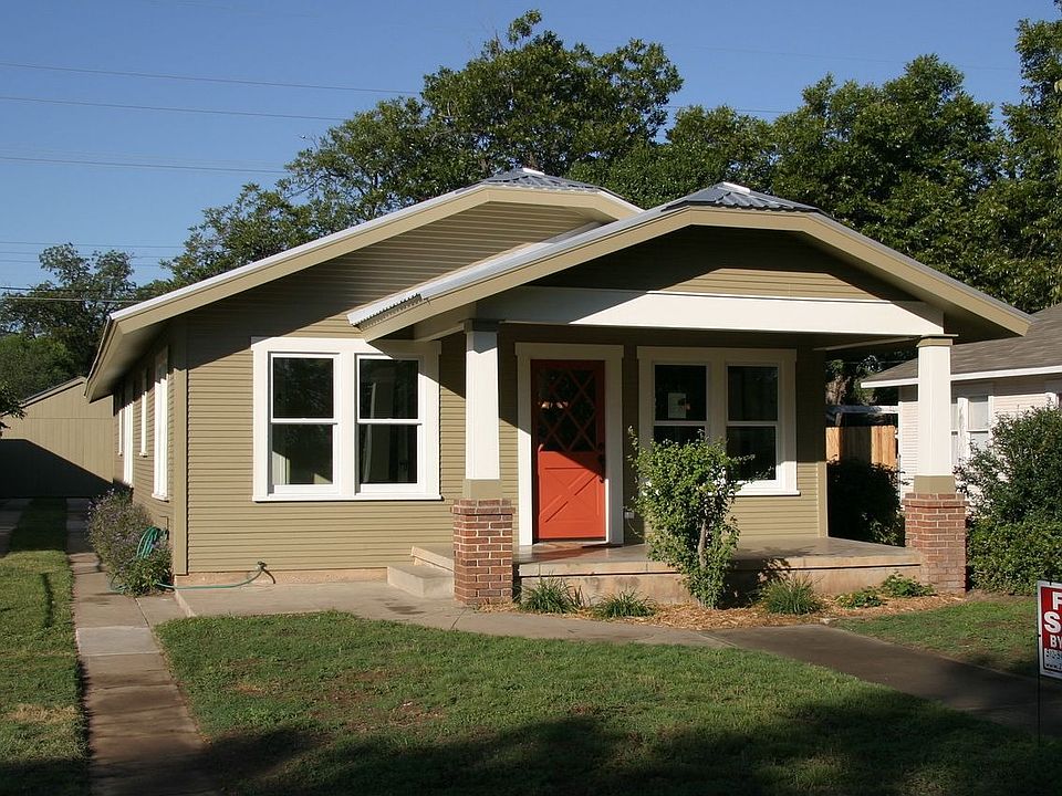 215 N. Monroe - Front