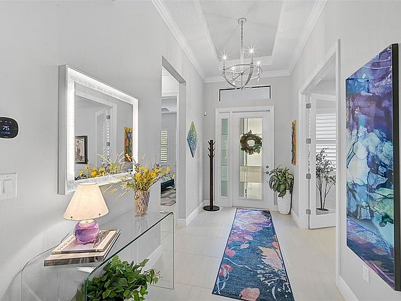 4th image of 4940 Surfside Cir