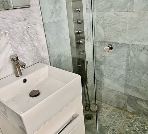 5th image of 113 W 15th St #3W