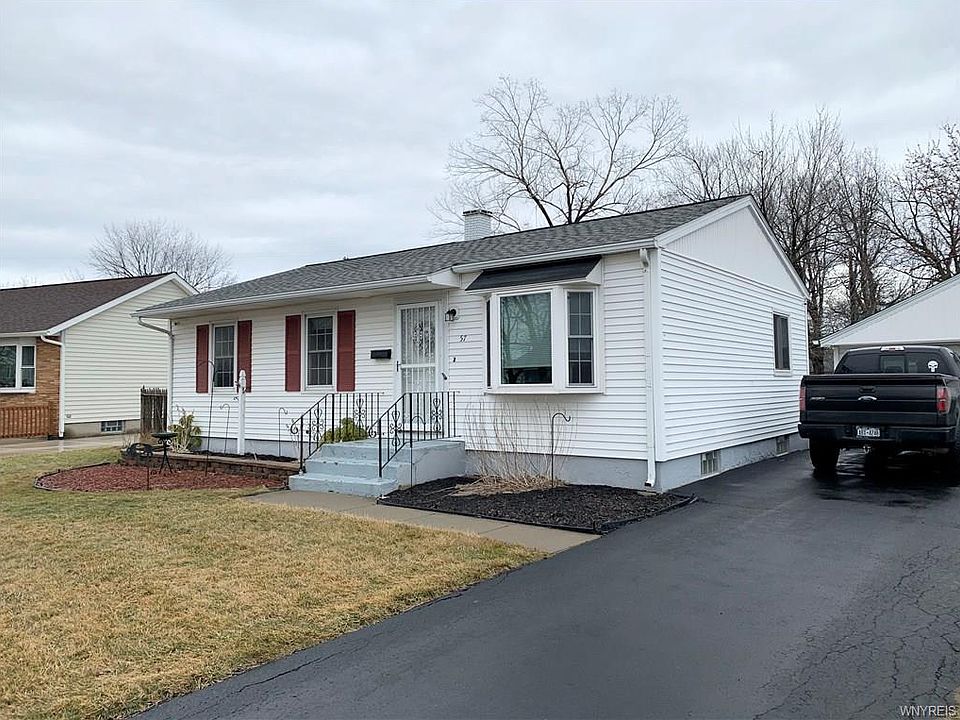1st image of 57 Westbourne Dr
