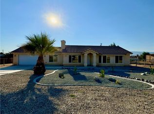 12401 Tesuque Rd, Apple Valley, CA 92308