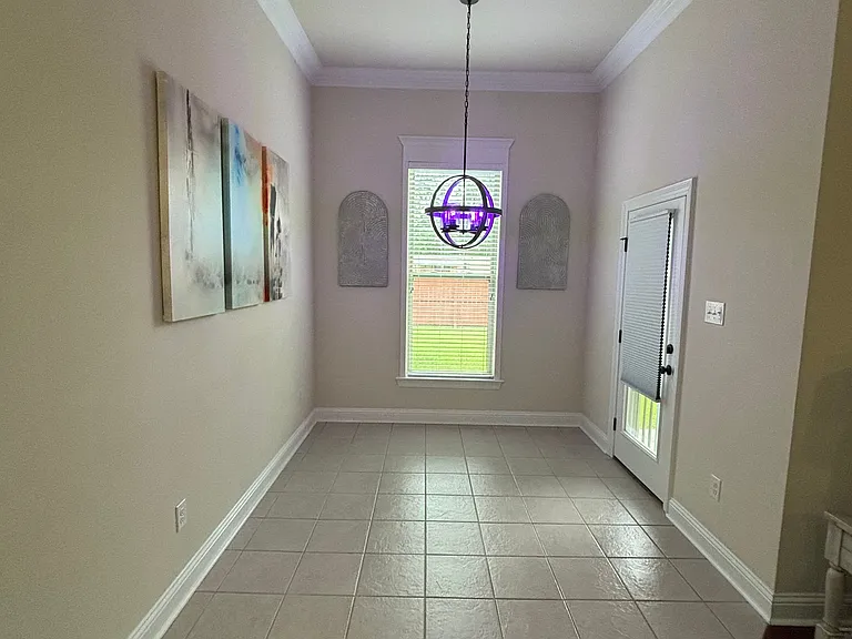160 Gulfstream Ln — Photo 4