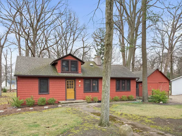 18373 Ridge Rd, New Buffalo, MI 49117