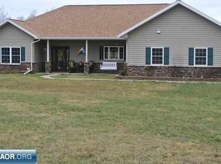 36489 Hilltop Rd, Nashwauk, MN 55769