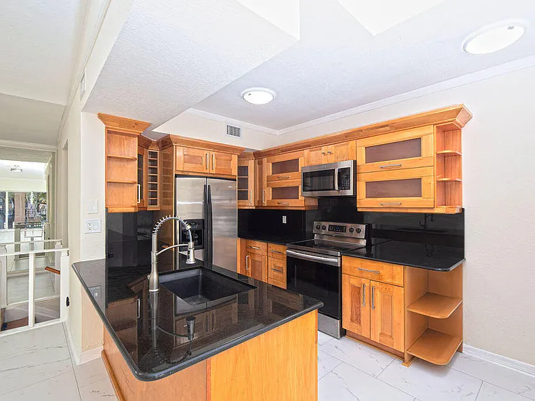2400 Centergate Dr #202 — Photo 9