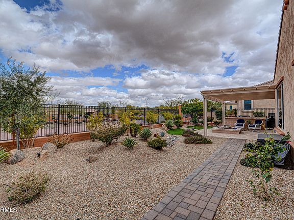 4th image of 27440 W Yukon Dr