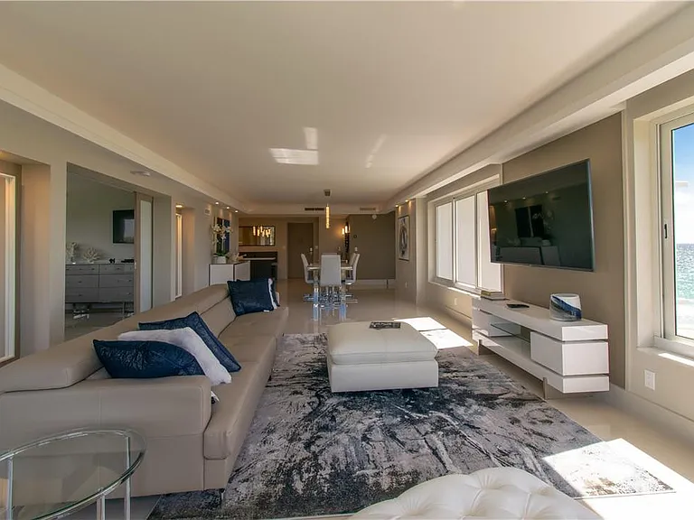 1151 N Fort Lauderdale Beach Blvd #6C — Photo 22