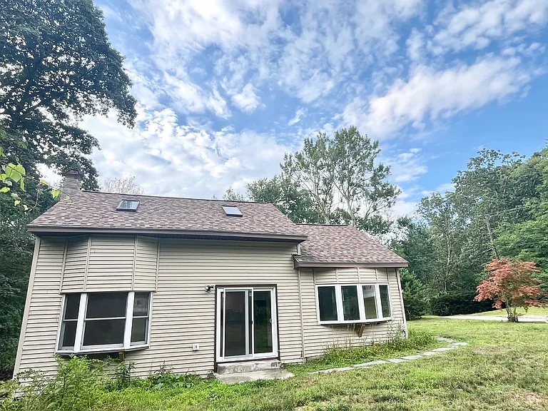 76 Gilliver Rd — Photo 14