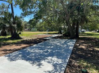 220 Flamingo Dr, Cocoa, FL 32926