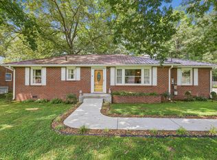 111 Ragan St, Tullahoma, TN 37388