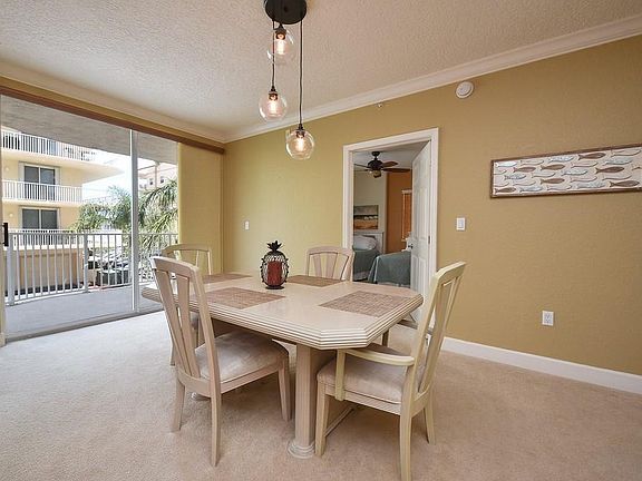 5th image of 806 Mystic Dr #D210