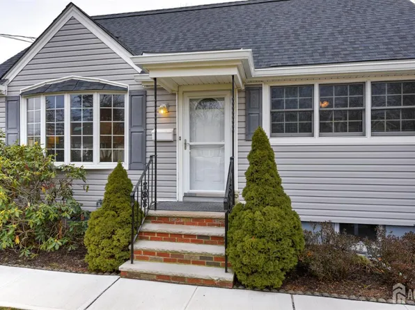 112 Madison Dr, South Plainfield, NJ 07080