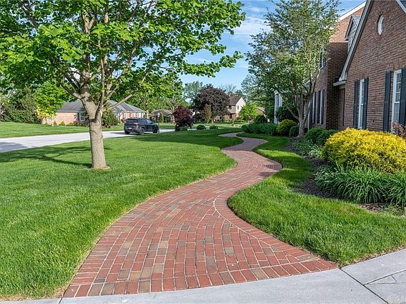 3rd image of 6825 Rhineview Ct