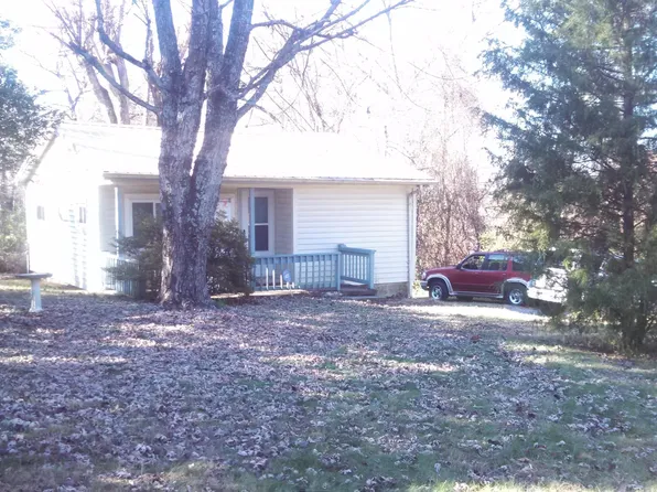 1217 Francis Rd, Knoxville, TN 37909