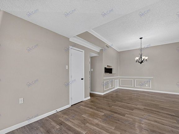 5th image of 708 Baruna Cir