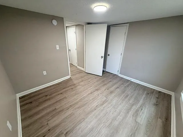 549 Josephine St — Photo 8