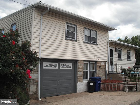 3rd image of 1032 Bingham St