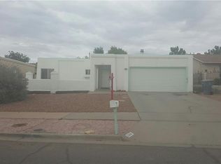 5661 Beth View Dr, El Paso, TX 79932