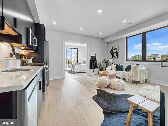 2nd image of 1026 18th St NE #Penthouse 7