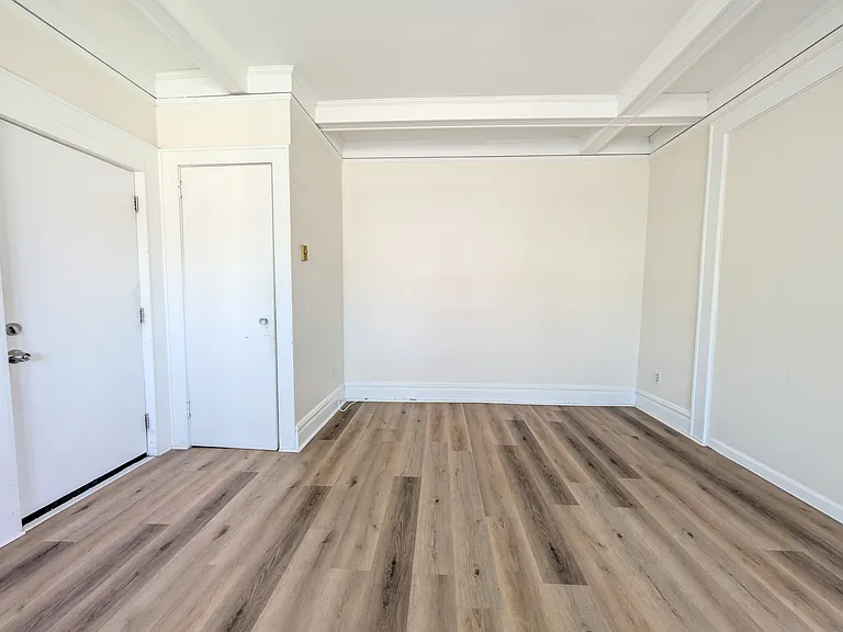 629B Valley Pl #1 — Photo 6