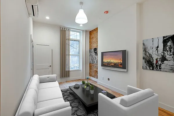 Rented by The Shoppe | media 2