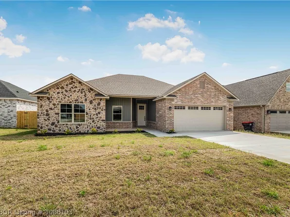 508 Waggoner Ln, Barling, AR 72923