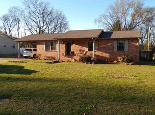 1705 Tennessee St, Sheffield, AL 35660