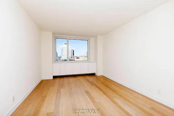 Rented by Town Residential | media 11