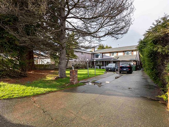 2nd image of 5555 Wallace Rd