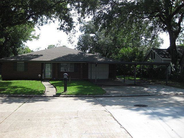 1st image of 323 Morningside Dr