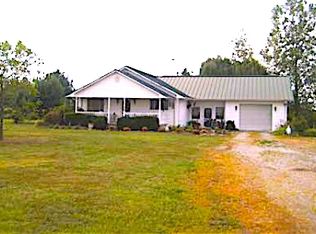 1527 County Road 1250 E, Carmi, IL 62821