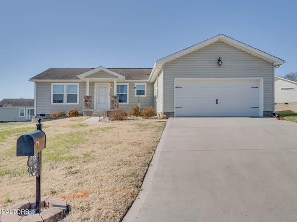 1515 Julia Allison Dr, Sevierville, TN 37876