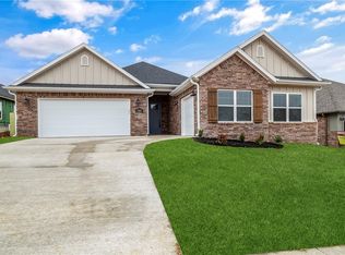 5503 SW Tea Olive Ln, Bentonville, AR 72713