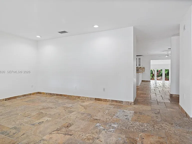 8745 SW 182nd Ter — Photo 10