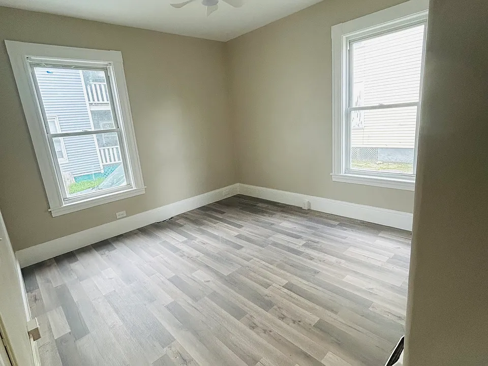 1st bedroom
