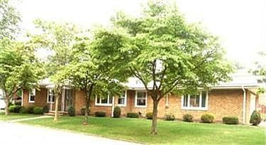 1st image of 387 Franklin Ave