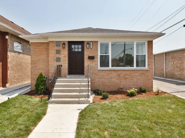 2815 N Kildare Ave, Chicago, IL 60641