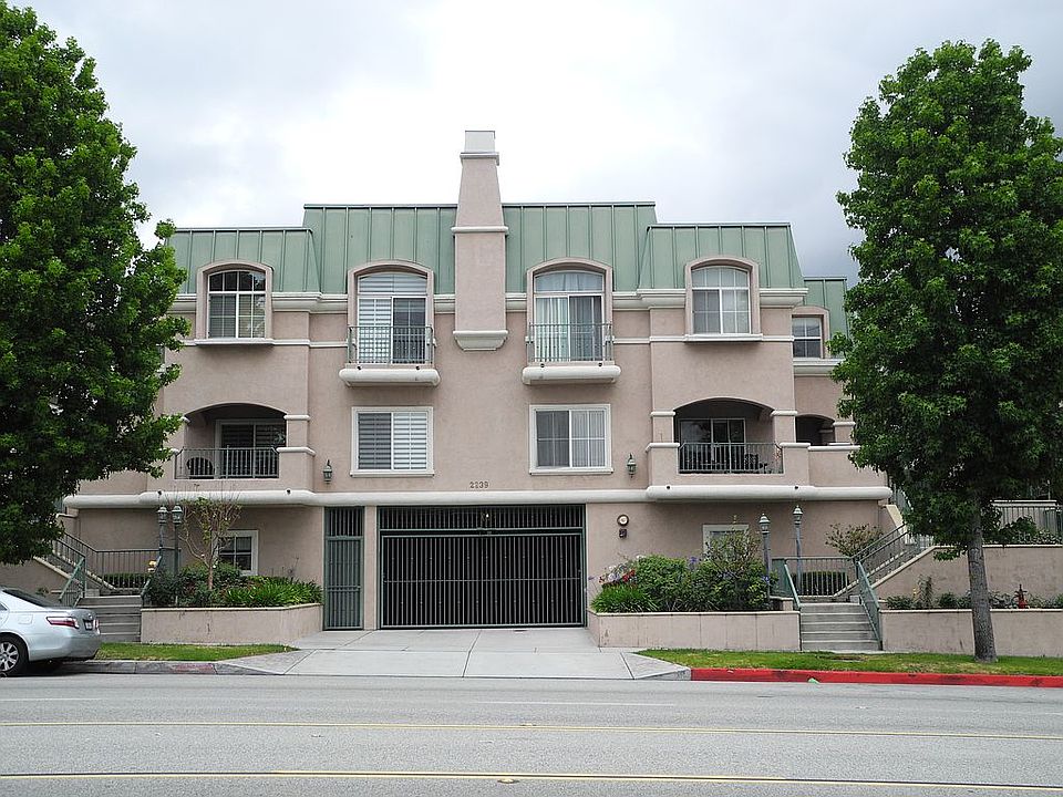 1st image of 2239 Montrose Ave APT 1