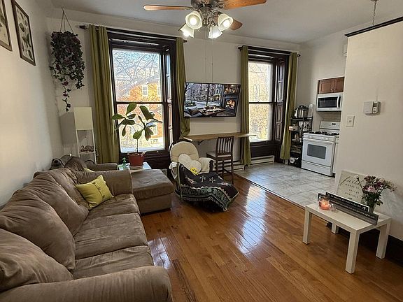 3rd image of 2008 Spring Garden St APT 3