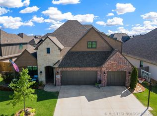 6220 E 127th St S, Bixby, OK 74008