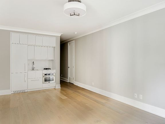 5th image of 220 W 24th St #2203E
