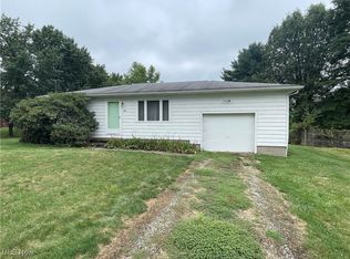 368 Portsmouth St, Barberton, OH 44203