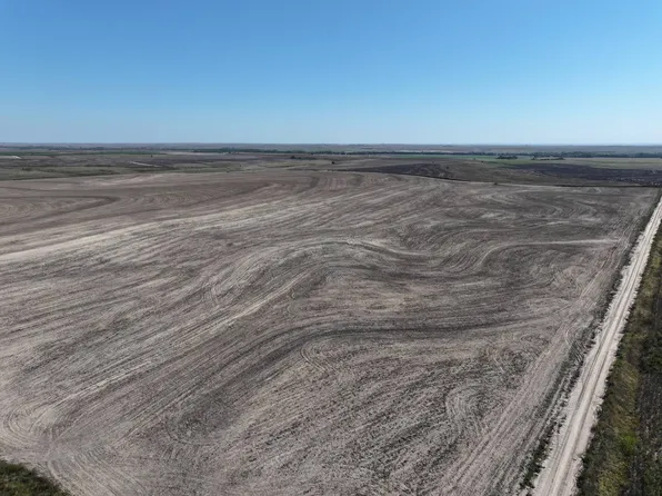 Ee Rd, Lenora, KS 67645